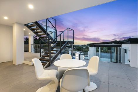 Photo of property in 35 Palmer Crescent, Mission Bay, Auckland, 1071