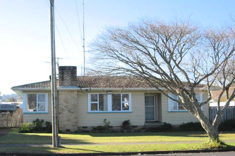 Photo of property in 78 Kelvin Road, Papakura, 2110