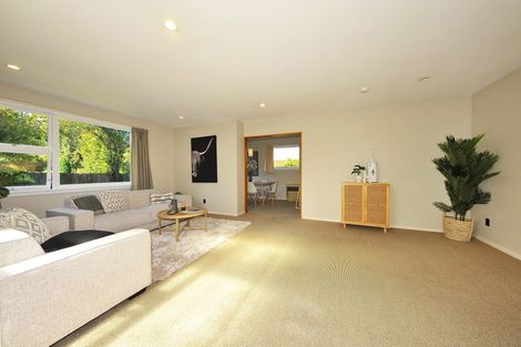 Photo of property in 10 Flower Street, Bryndwr, Christchurch, 8053