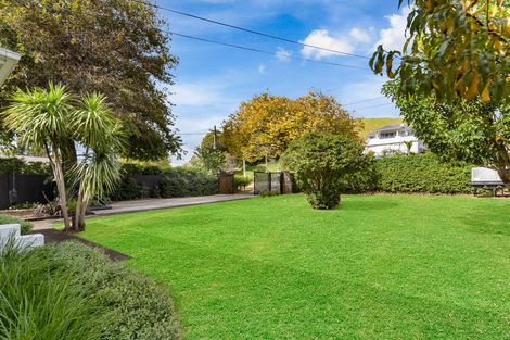 Photo of property in 58 Taylor Road, Mangere Bridge, Auckland, 2022