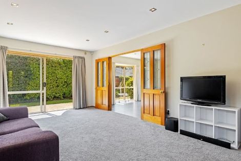 Photo of property in 2/187c Waimea Terrace, Beckenham, Christchurch, 8023