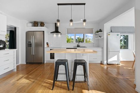 Photo of property in 6 Aoturoa Avenue, Rotoiti Forest, Rotorua, 3074