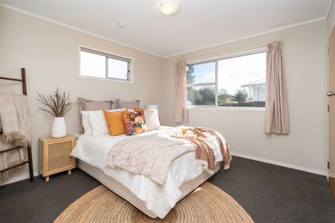 Photo of property in 17 Margaret Place, Deanwell, Hamilton, 3206