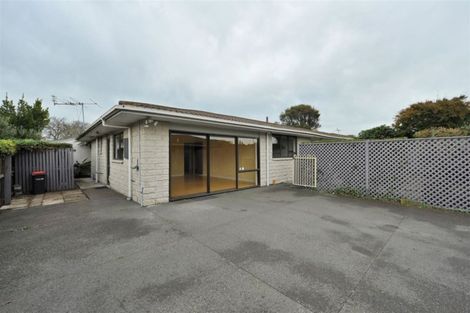 Photo of property in 1/54a Aorangi Road, Bryndwr, Christchurch, 8053