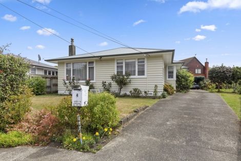 Photo of property in 4 Sullivan Grove, Epuni, Lower Hutt, 5011