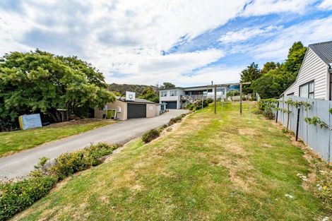 Photo of property in 1420 Taieri Mouth Road, Taieri Mouth, Brighton, 9091