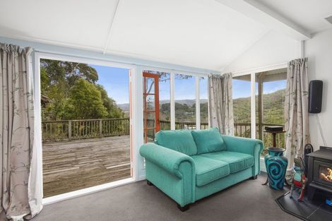 Photo of property in 10 Prebble Grove, Naenae, Lower Hutt, 5011