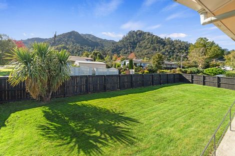 Photo of property in 15 Burgess Street, Te Aroha, 3320