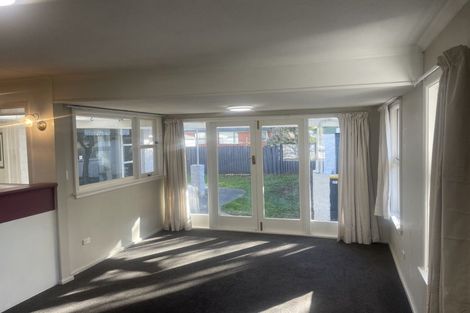 Photo of property in 17 Oakfield Street, Burnside, Christchurch, 8053
