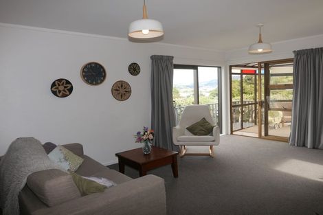 Photo of property in 31 Penryn Drive, Camborne, Porirua, 5026