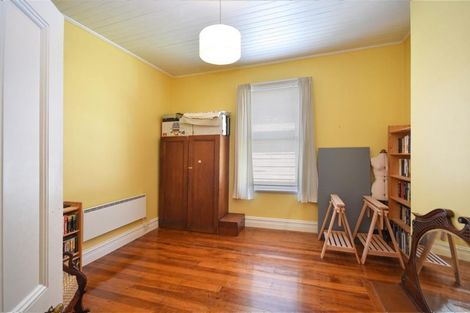 Photo of property in 43 Queens Drive, Saint Kilda, Dunedin, 9012