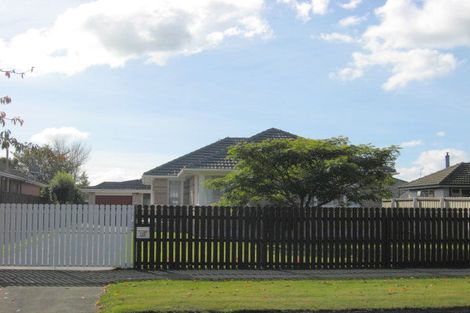 Photo of property in 126 Maidstone Road, Ilam, Christchurch, 8041