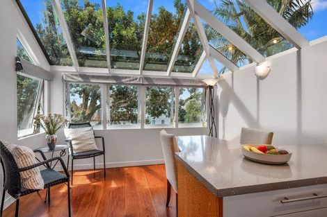 Photo of property in 7 Park Avenue, Takapuna, Auckland, 0622