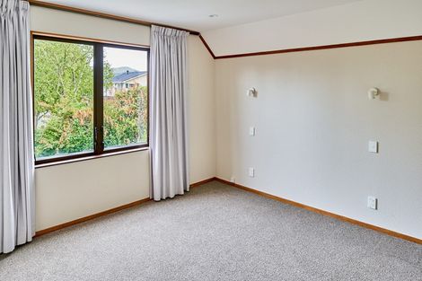 Photo of property in 4 Hamerton Street, Naenae, Lower Hutt, 5011