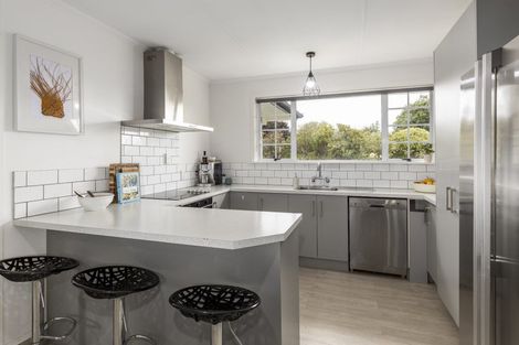 Photo of property in 2 Glenroy Crescent, Springlands, Blenheim, 7201