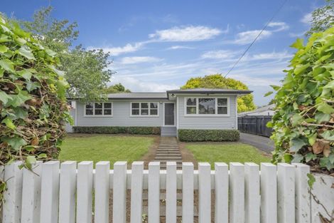 Photo of property in 18 Boundary Road, Opaheke, Papakura, 2113