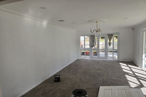 Photo of property in 10/199 Birdwood Road, Massey, Auckland, 0614