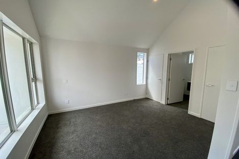 Photo of property in 2/30 Pirie Street, Mount Victoria, Wellington, 6011