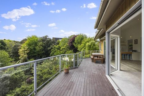 Photo of property in 15 Shortland Street, Lower Vogeltown, New Plymouth, 4310