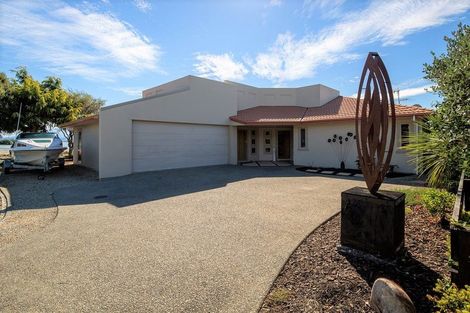Photo of property in 50 Hoult Crescent, Monaco, Nelson, 7011