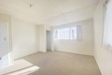 Photo of property in 118 Rathgar Road, Henderson, Auckland, 0610