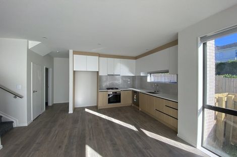 Photo of property in 8 Kehu Loop, Mount Roskill, Auckland, 1041