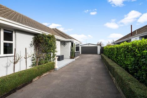 Photo of property in 41 Liverton Crescent, Bishopdale, Christchurch, 8053