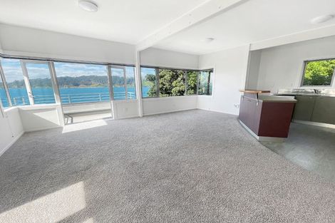 Photo of property in 130b Evans Bay Parade, Roseneath, Wellington, 6021