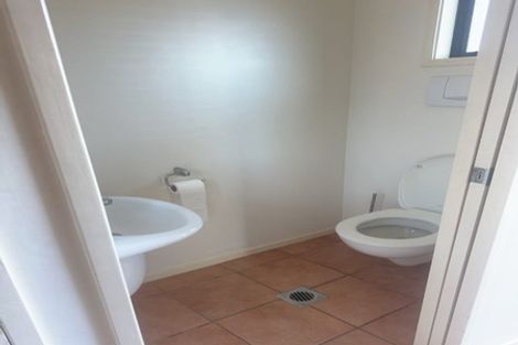 Photo of property in 93/2 Armoy Drive, East Tamaki, Auckland, 2016