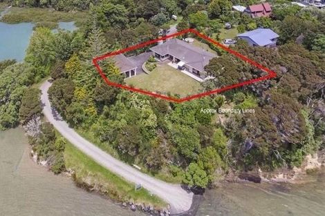 Photo of property in 1 Okura River Road, Okura, Albany, 0792