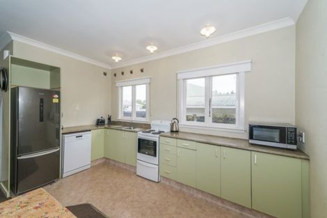 Photo of property in 20 Milson Line, Roslyn, Palmerston North, 4414