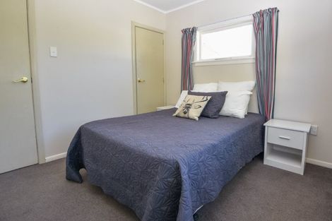 Photo of property in 89 Victoria Street, Carterton, 5713