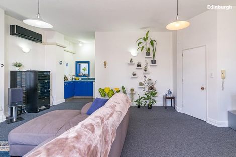 Photo of property in 2/31 Dowling Street, Dunedin Central, Dunedin, 9016
