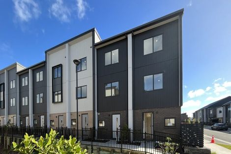 Photo of property in 2/25 Jabuka Street, Glen Eden, Auckland, 0602