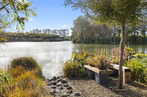 Photo of property in 98 Bushlake Way, Kingseat, Papakura, 2580