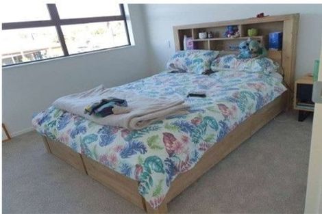 Photo of property in 49 Periko Way, Takanini, 2112