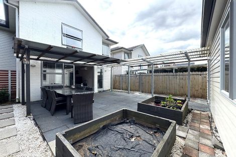 Photo of property in 1 Kauri Drive, Takanini, 2112