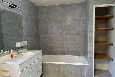 Photo of property in 1/15 Mandica Place, Sunnynook, Auckland, 0632