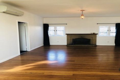 Photo of property in 2/39 Esmonde Road, Takapuna, Auckland, 0622