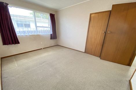 Photo of property in 60 Casuarina Road, Half Moon Bay, Auckland, 2012