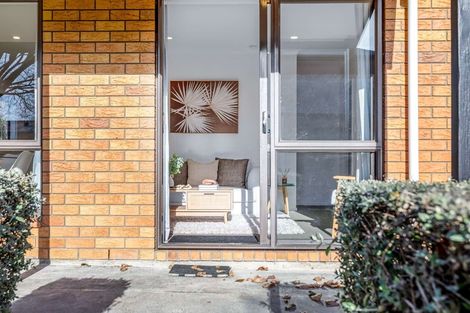 Photo of property in 52a Vivian Street, Burwood, Christchurch, 8083