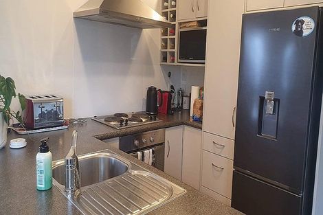 Photo of property in 81a Percy Kinsman Crescent, Riverstone Terraces, Upper Hutt, 5018