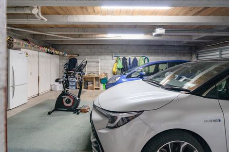 Photo of property in Mt Carmel Mews, 11/9 Arawa Road, Hataitai, Wellington, 6021