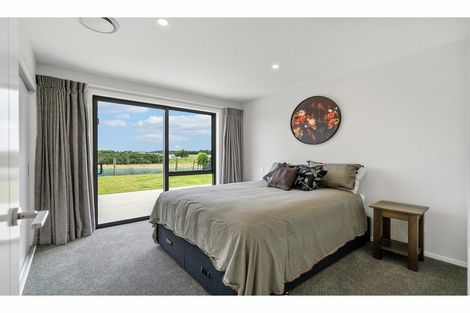Photo of property in 24 Lindsay Way, Grasmere, Invercargill, 9810