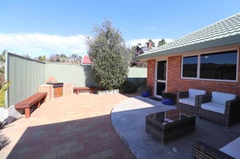 Photo of property in 17 Craig Place, Bridge Hill, Alexandra, 9320
