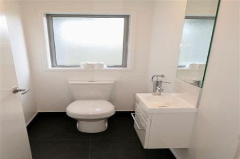 Photo of property in 2a Waterview Road, Favona, Auckland, 2024