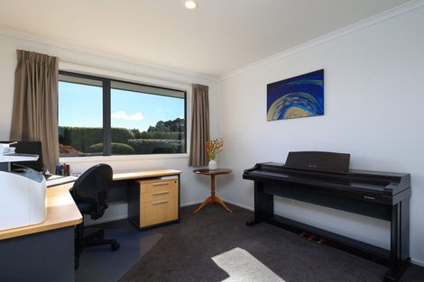 Photo of property in 5 Toetoe Lane, Redwood Valley, Richmond, 7081