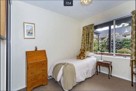 Photo of property in 10 Godfrey Place, Ilam, Christchurch, 8041