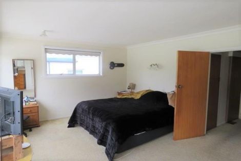 Photo of property in 2/13 Fillis Street, New Plymouth, 4310