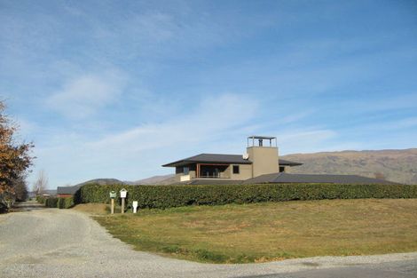 Photo of property in 40 Golf Course Road, Wanaka, 9305